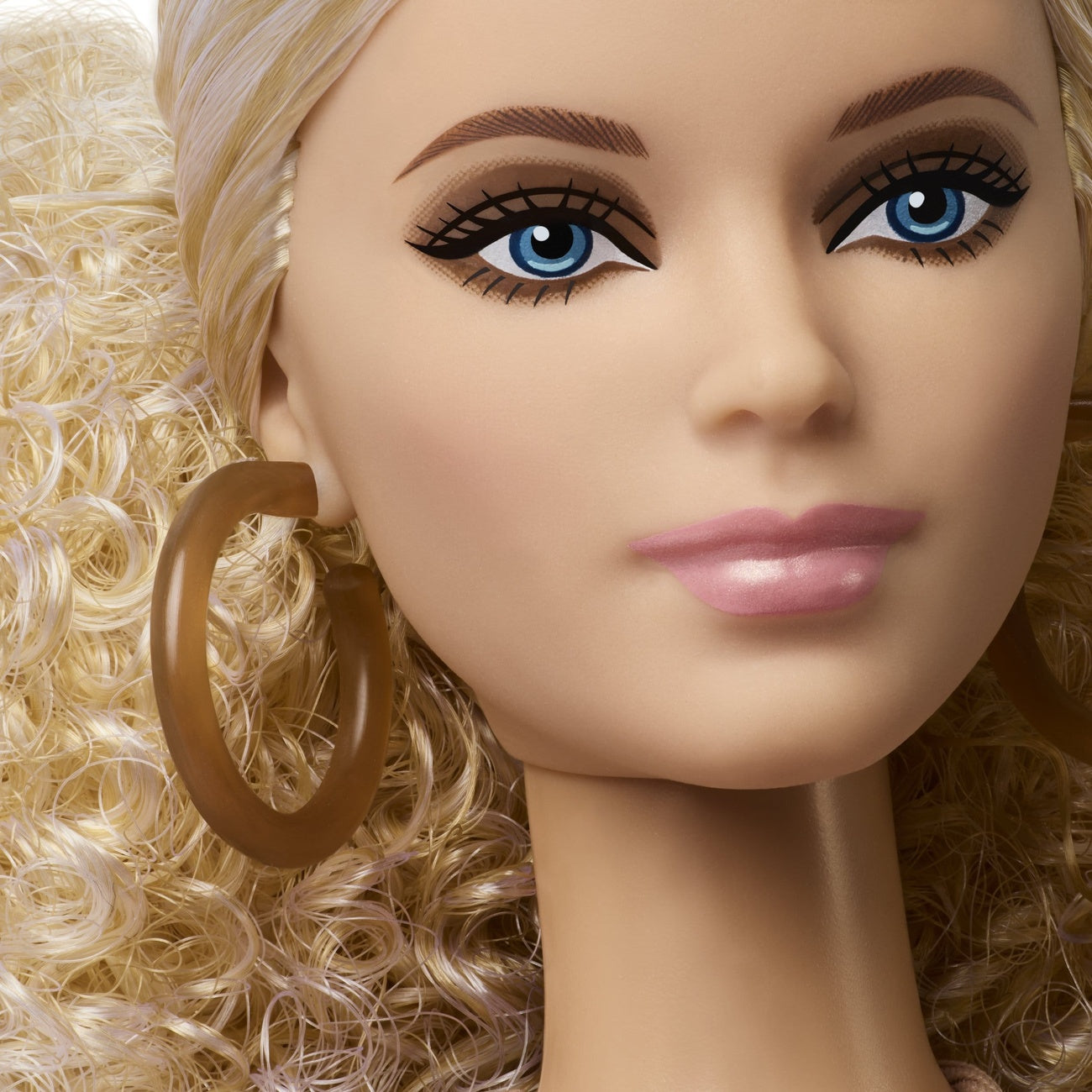 Product image Barbie Signature Doll Barbie Basics: Model 07