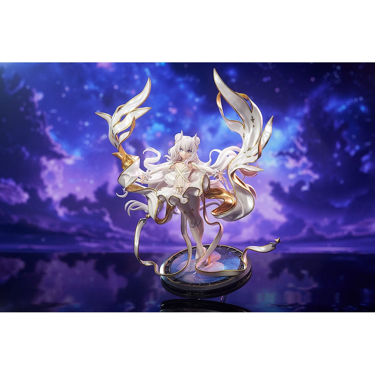 Product image Azur Lane PVC Statue 1/7 Le Malin 33 cm