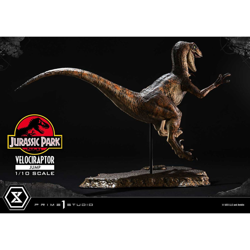 Product image Jurassic Park Prime Collectibles Statue 1/10 Velociraptor Jump 21 cm