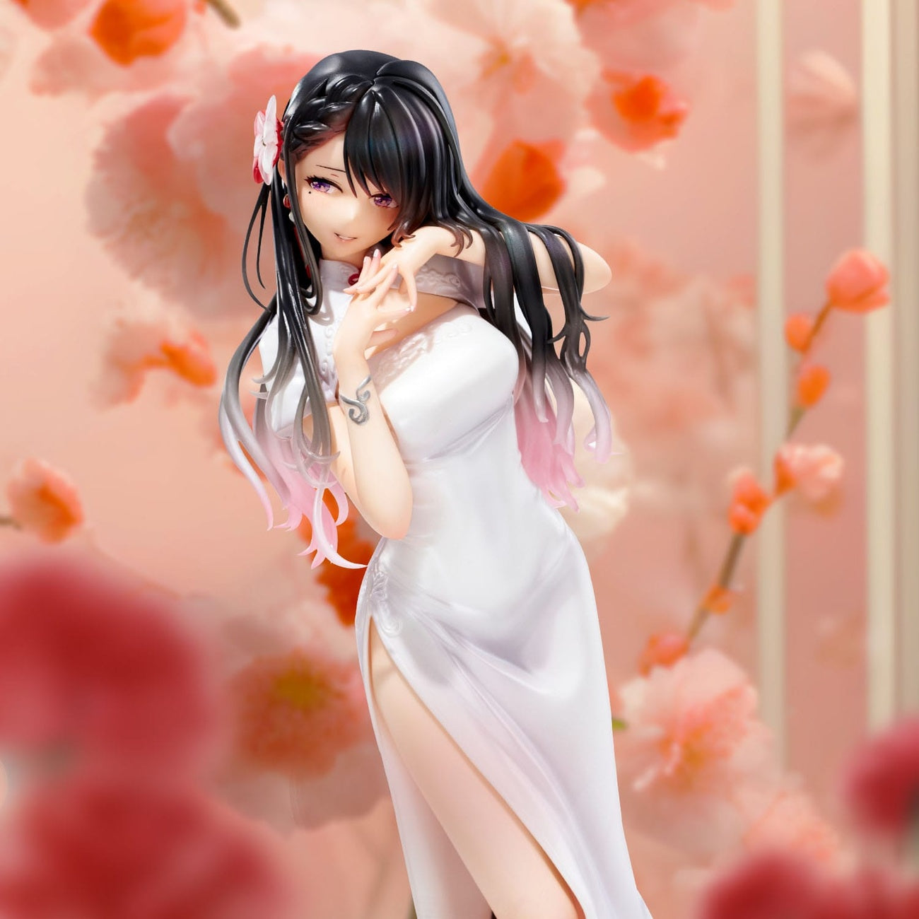 Product image Original Illustration PVC Statue Mai Okuma Illustration Healing-Type White Chinese Dress Lady 26 cm