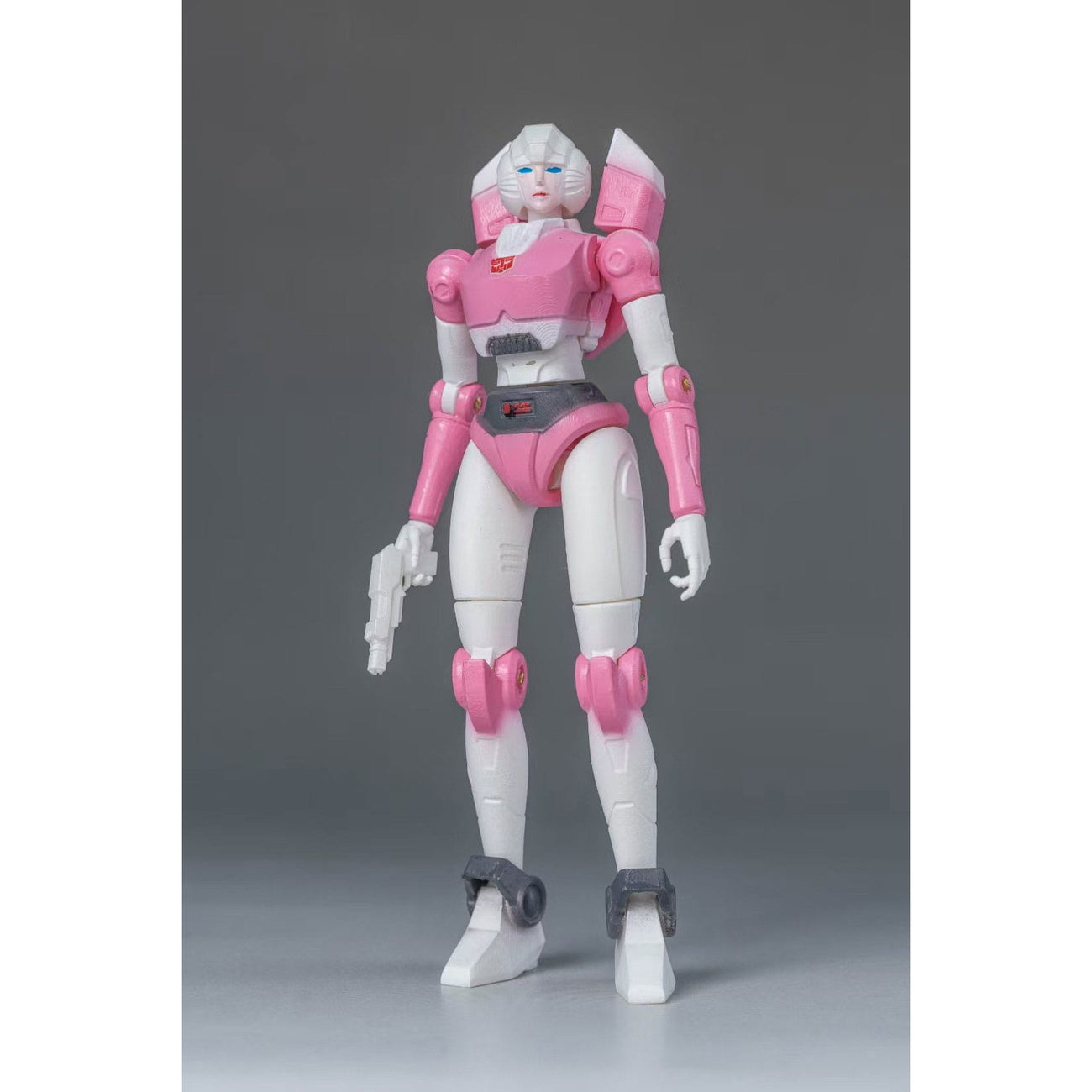 Product image Transformers Generation One AMK Mini Series Plastic Model Kit Wave 2 Arcee 11 cm