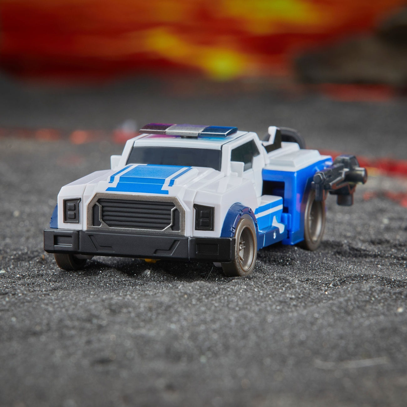 Product image Transformers Generations Legacy United Deluxe Class Action Figure Robots in Disguise 2015 Universe Strongarm 14 cm