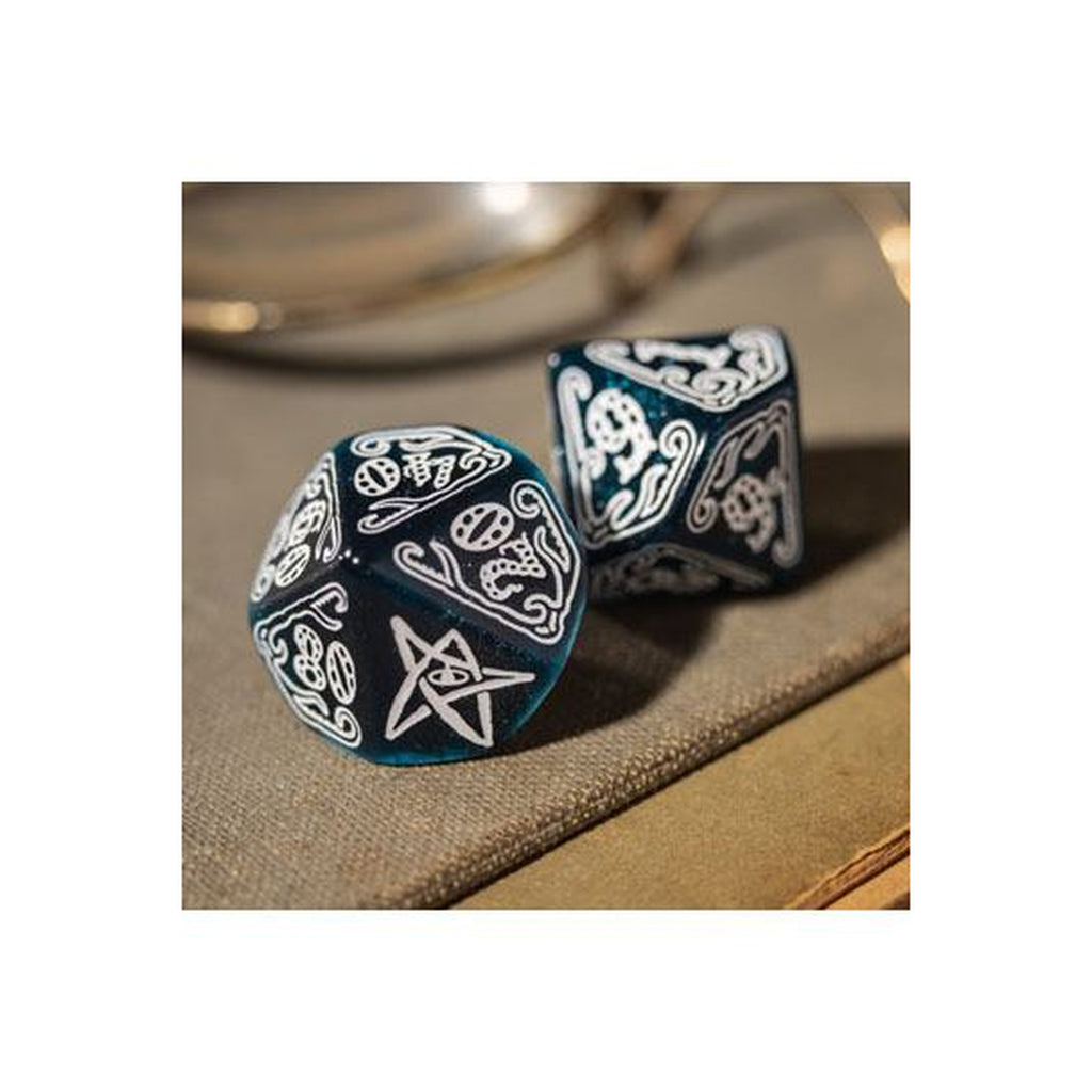 Product image Call of Cthulhu Dice Set Abyssal & White (7)