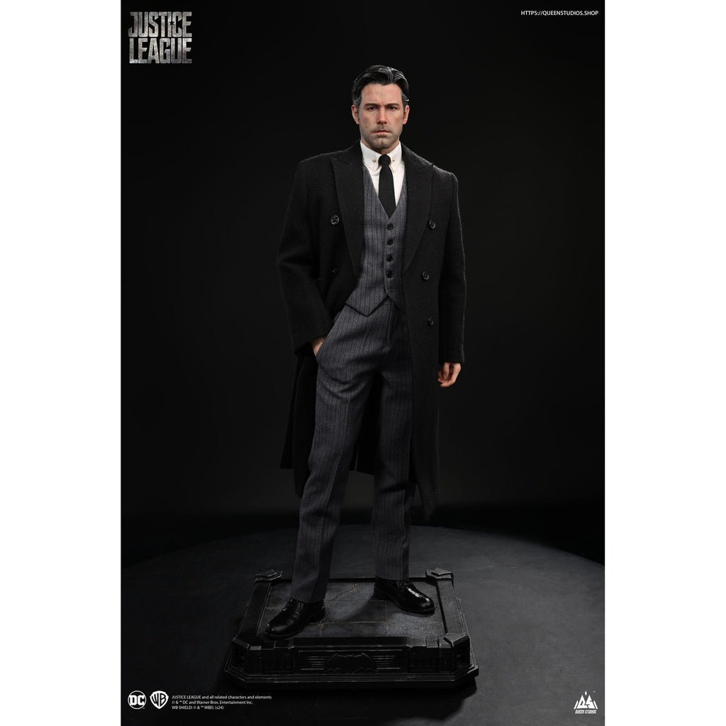 Product image Justice League Statue 1/4 Bruce Wayne (Ben Affleck) 51 cm