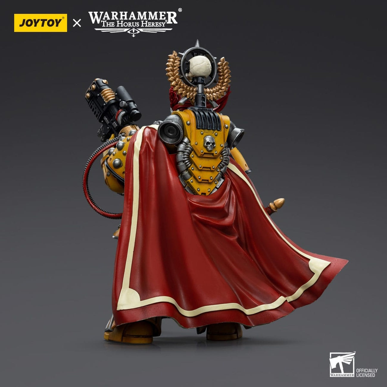 Product image Warhammer The Horus Heresy Action Figure 1/18 Imperial Fists Legion Praetor with Power Sword 12 cm