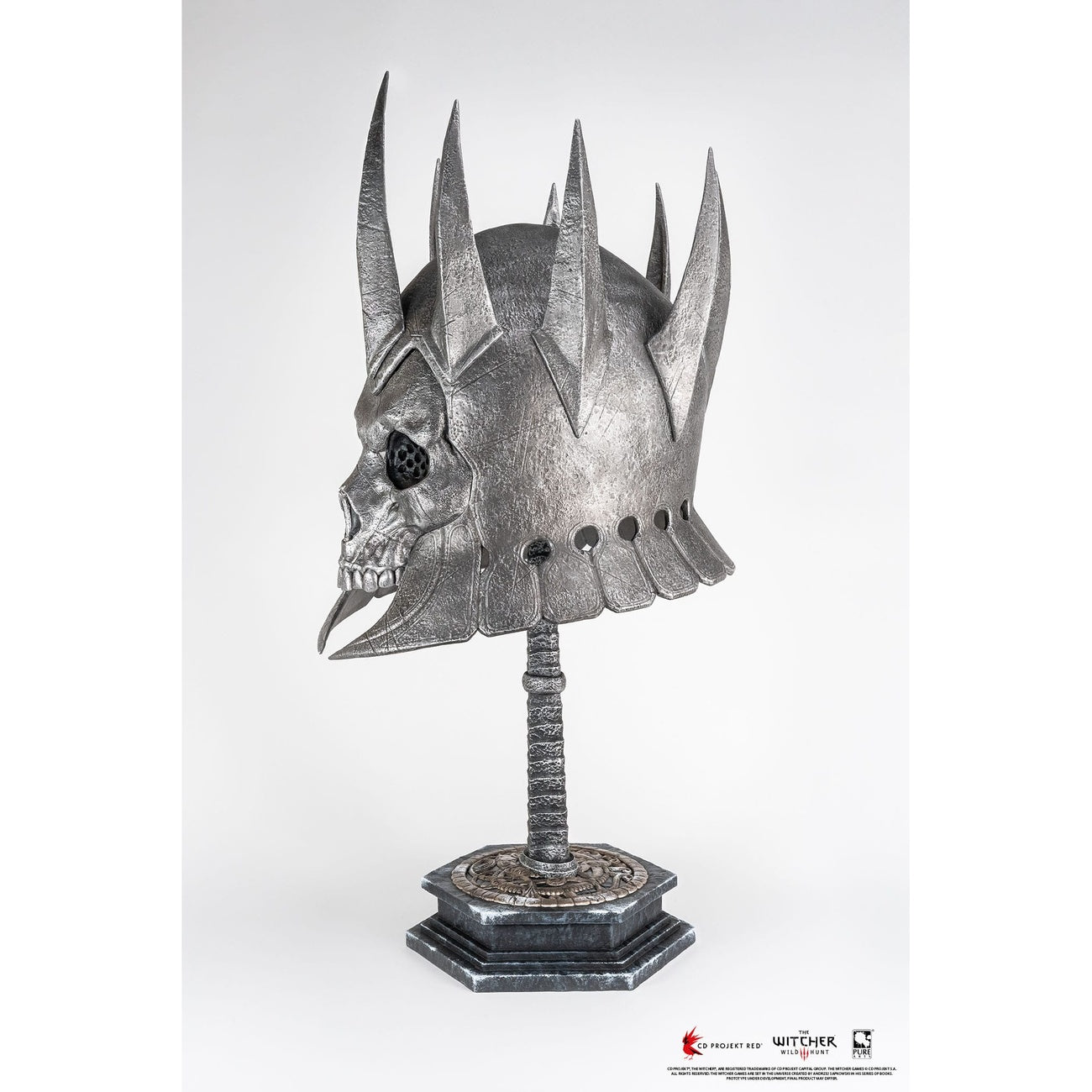 Product image The Witcher 3: Wild Hunt 1/1 Scale Replica Eredin Helmet 44 cm