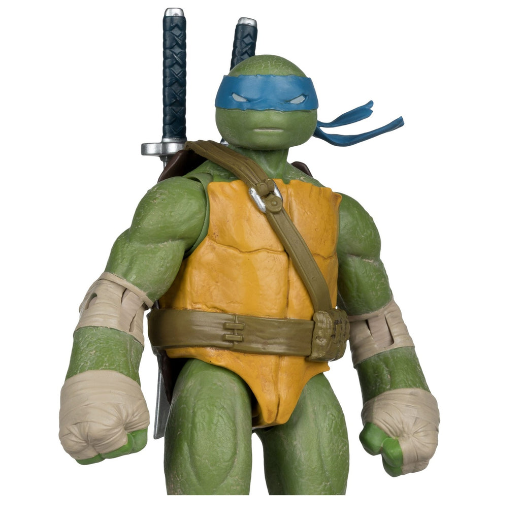 Product image Teenage Mutant Ninja Turtles Page Punchers Leonardo Action Figure 13 cm