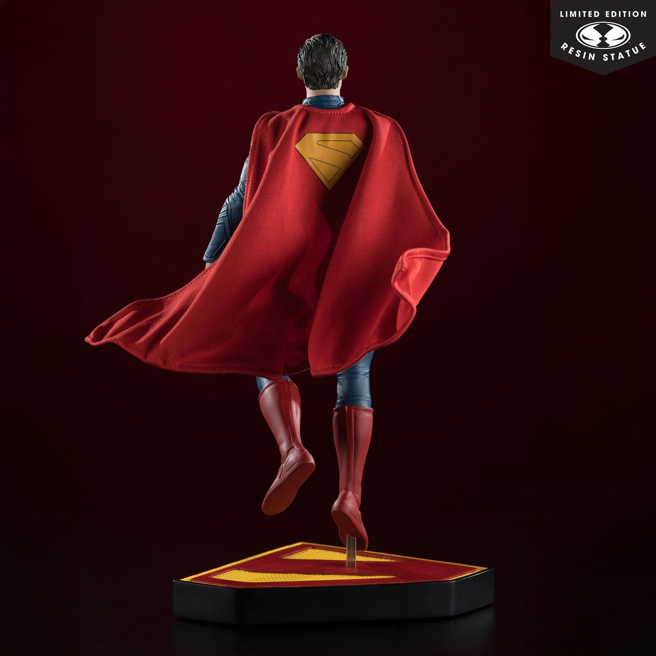 Product image Superman (2025) DC Direct 1/6 Statue Superman 35 cm