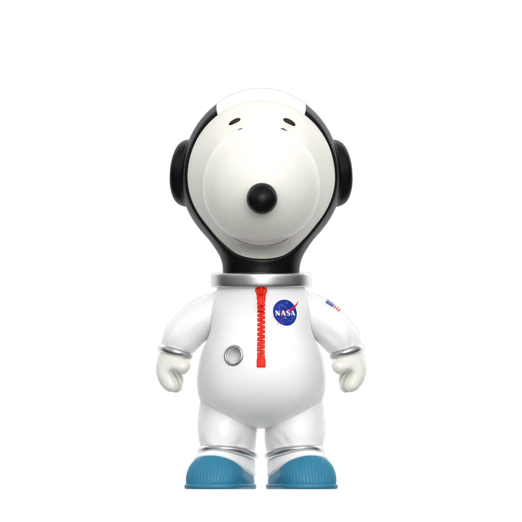 Product image Peanuts Supersize Vinyl Action Figure Snoopy White Spacesuit 30 cm