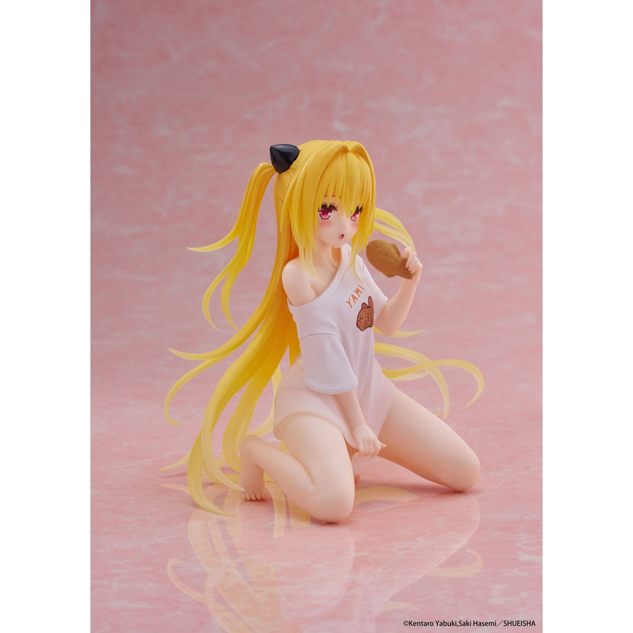 Product image To Love-Ru Darkness PVC Statue Desktop Cute Figure Golden Darkness Roomwear Ver. 13 cm