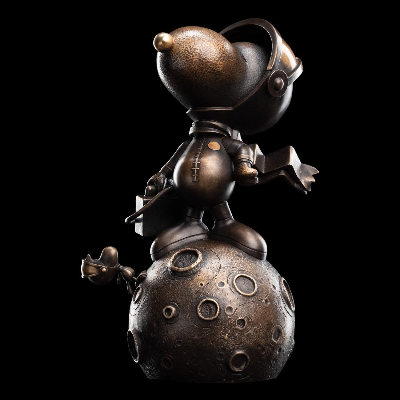 Product image Peanuts Bronze Statue Snoopy: First Beagle on the Moon Limited Edition 29 cm