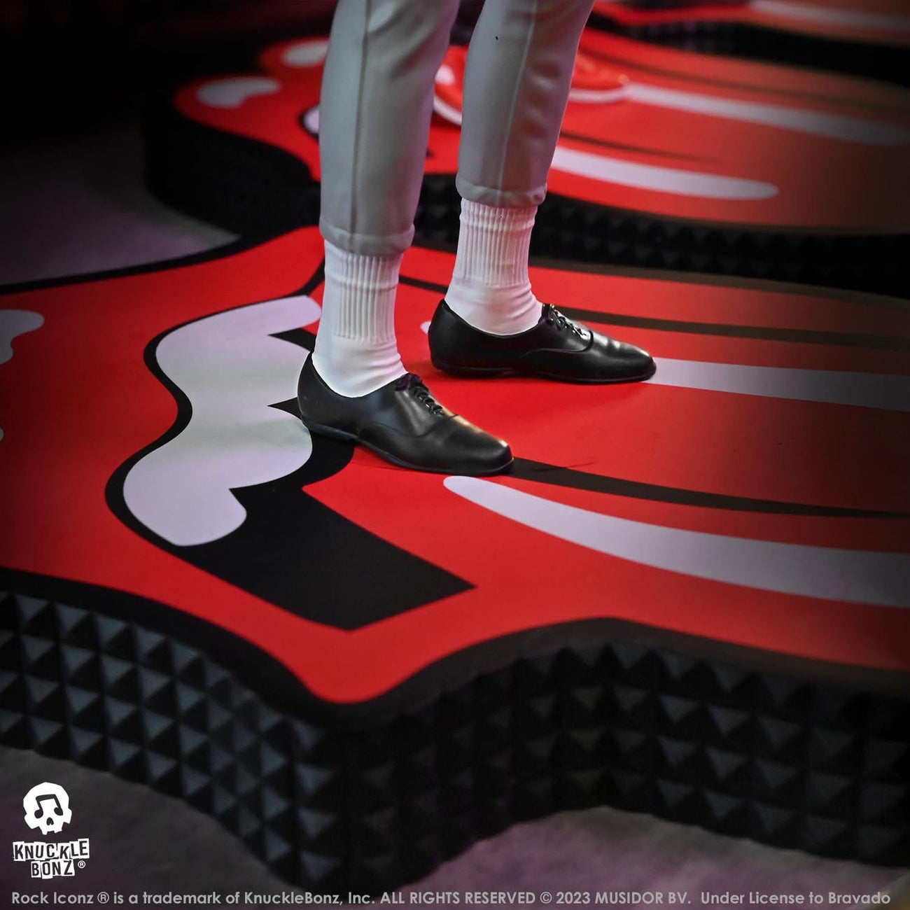 Product image The Rolling Stones Rock Iconz Statue Charlie Watts (Tattoo You Tour 1981) 22 cm