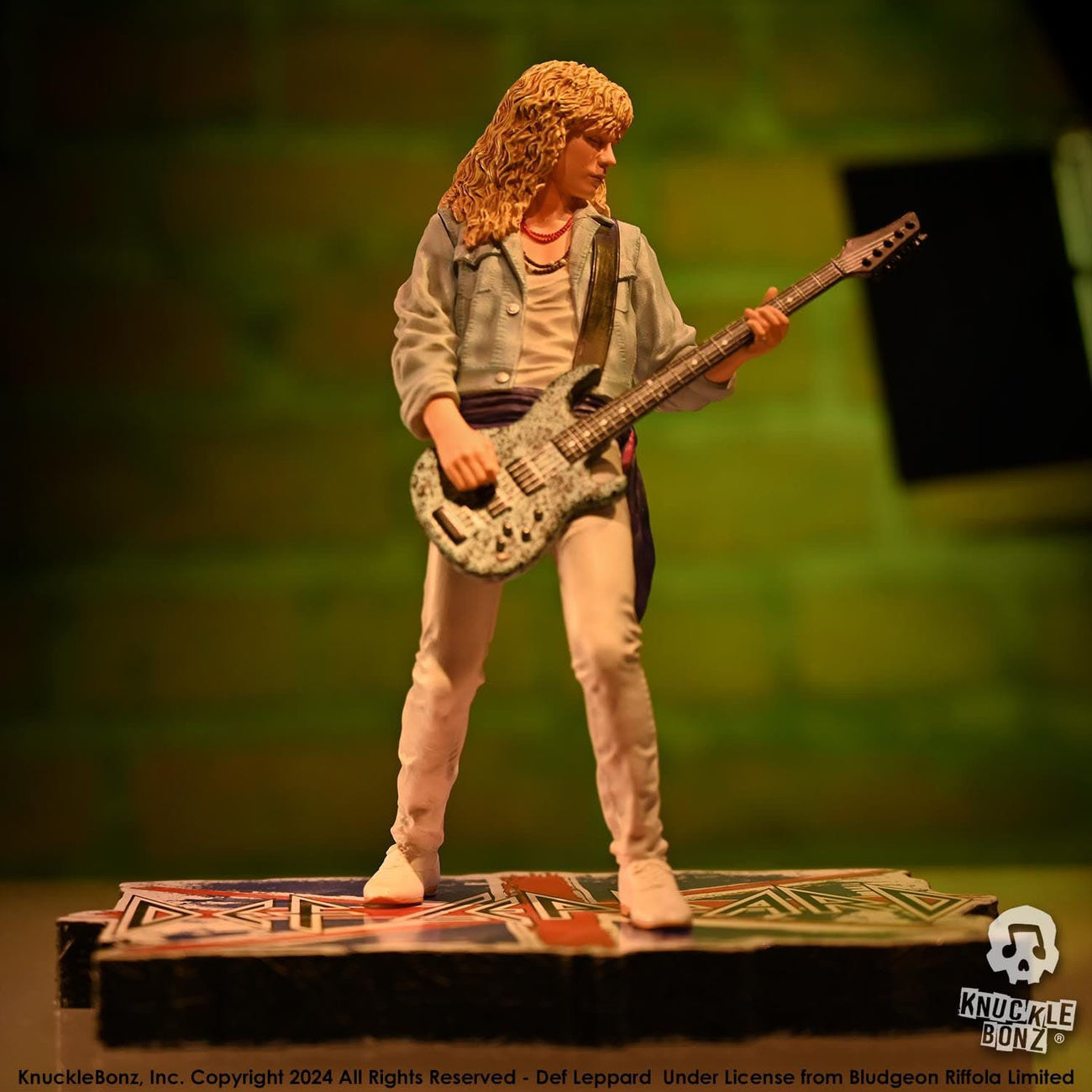 Product image Def Leppard Rock Iconz Statue Rick Savage 24 cm