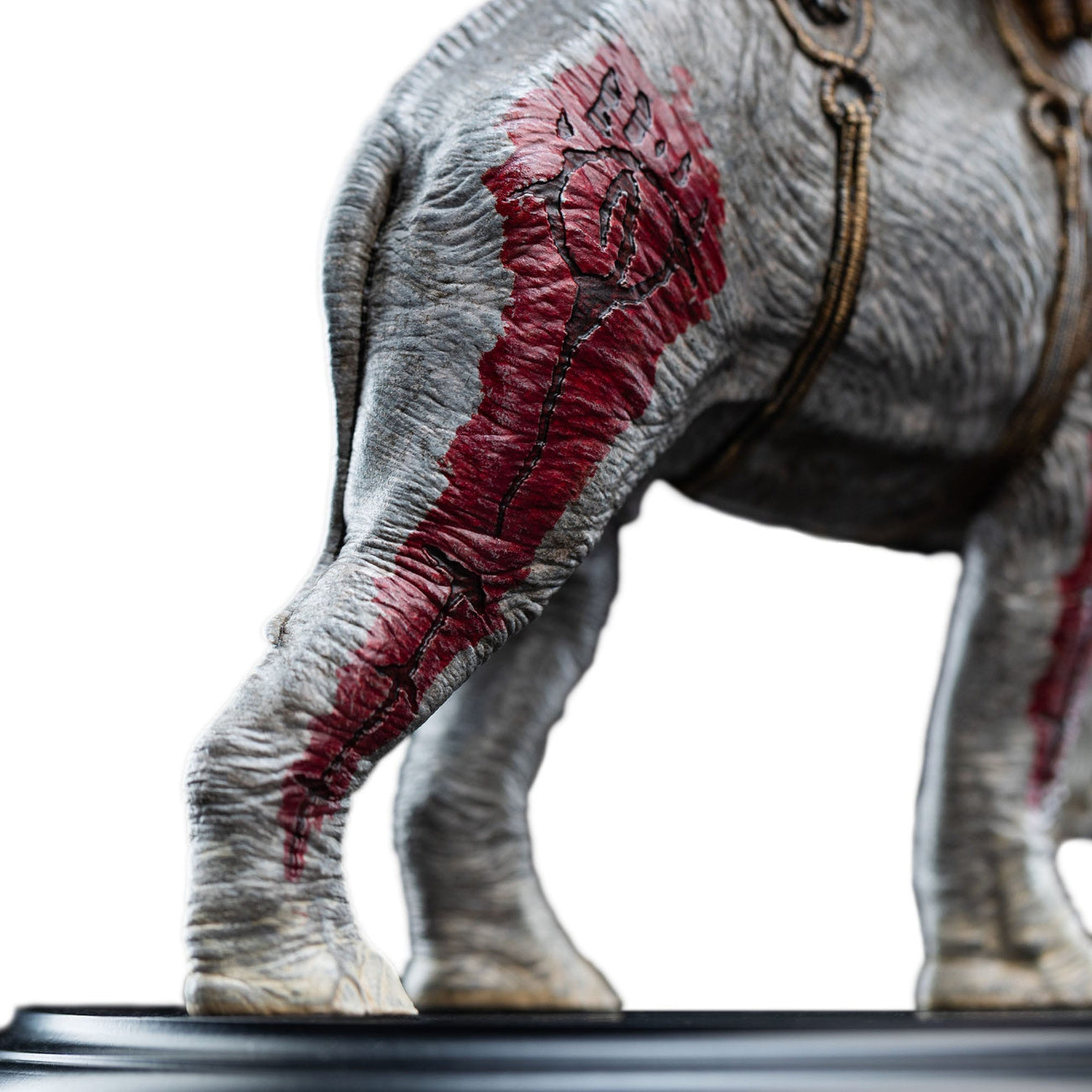 Product image The Lord of the Rings Mini Statue Mumak in Battle 17 cm