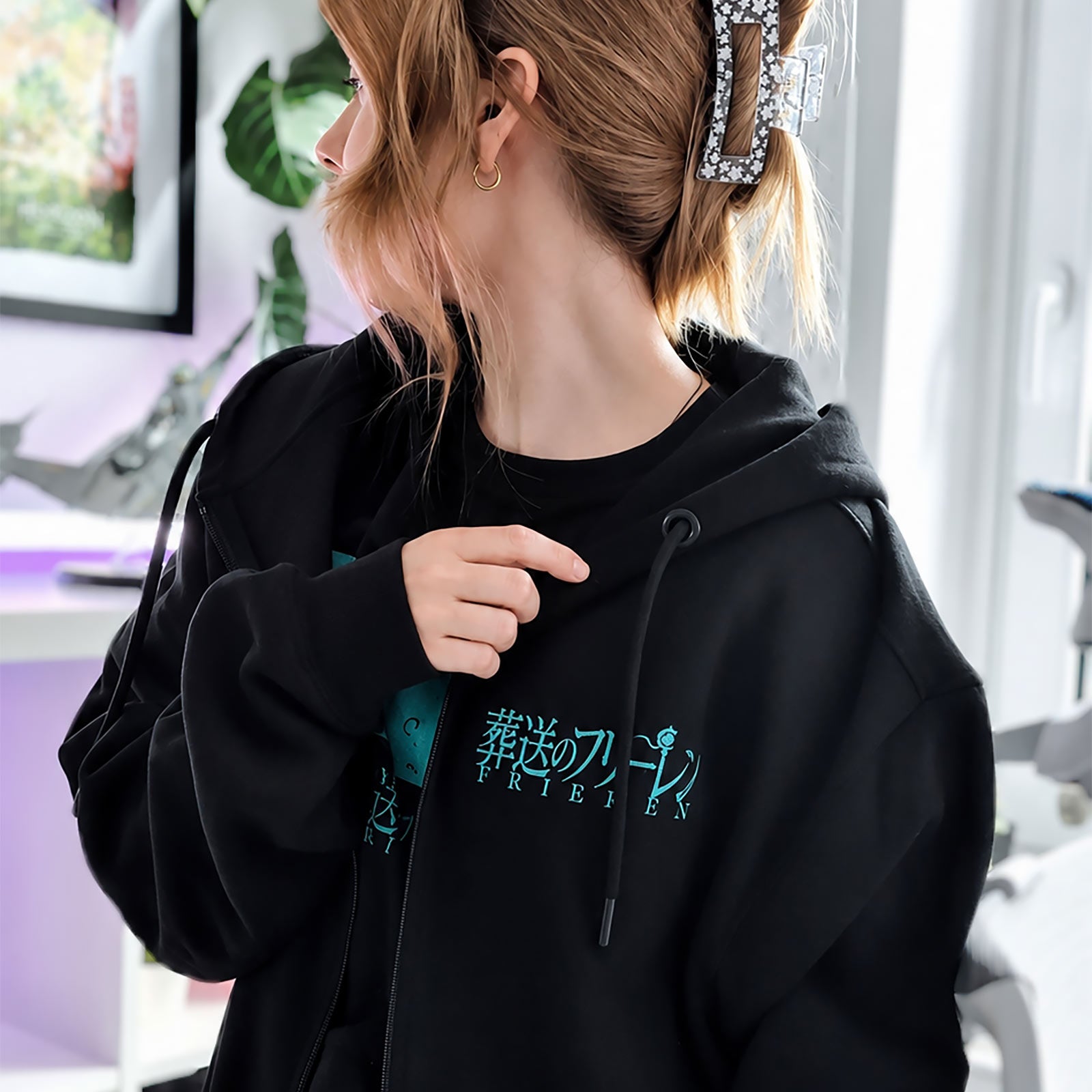 Product image Frieren - Symbol Black Hoodie Jacket