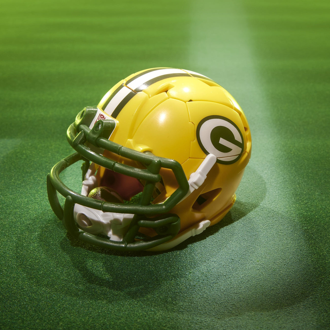 Product image Transformers x NFL Action Figure Green Bay Packers: Tundra