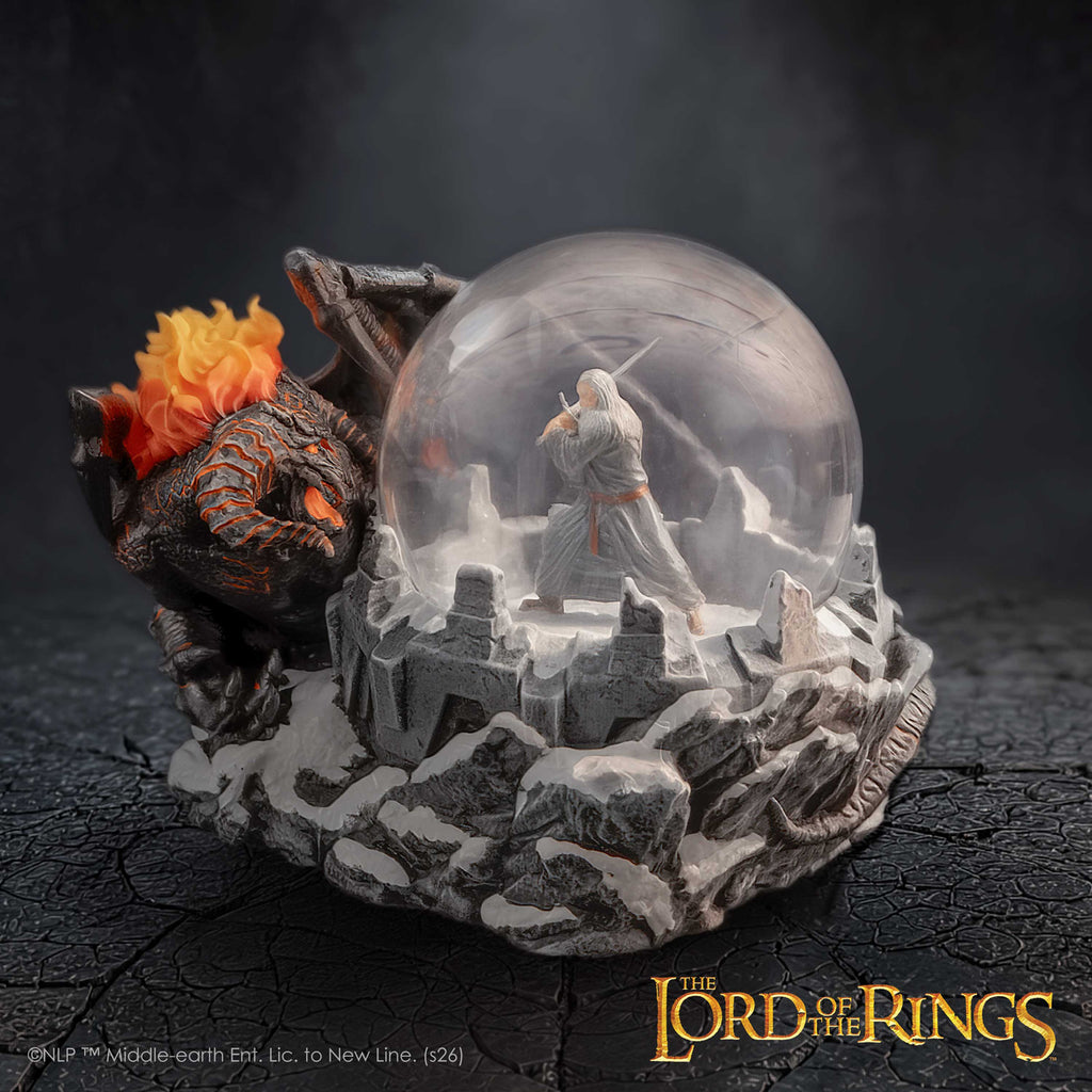 Product image The Lord of the Rings - Gandalf vs Balrog Snow Globe