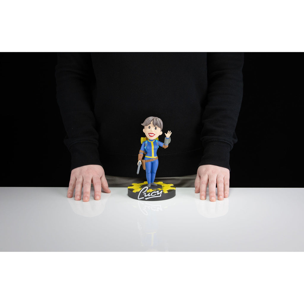 Product image Fallout Vinyl Figure Lucy 20 cm