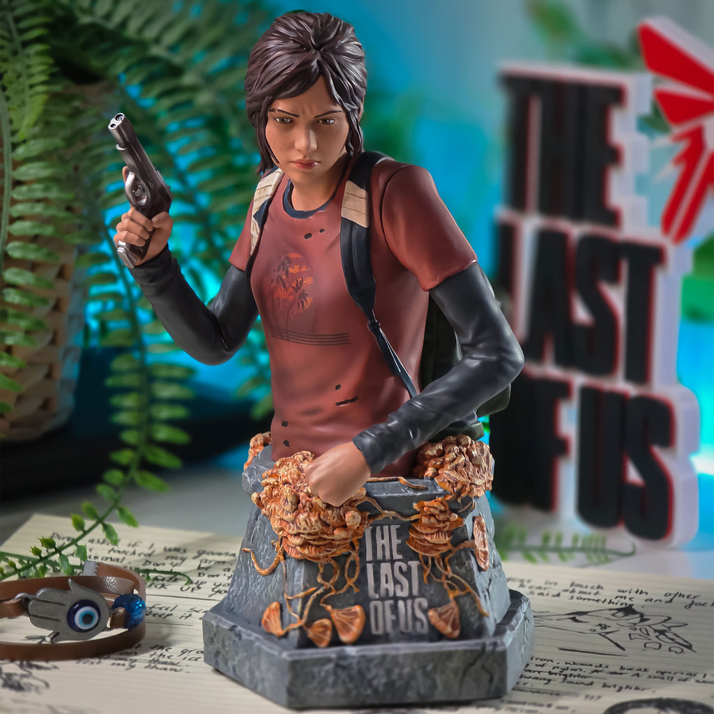 Product image The Last of Us Bust Ellie with Handgun 19 cm