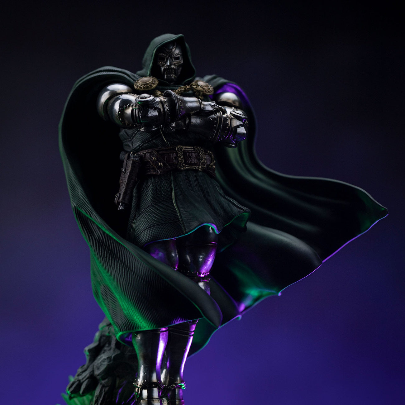 Product image Doctor Doom Marvel Legends Diorama Art Scale Statue