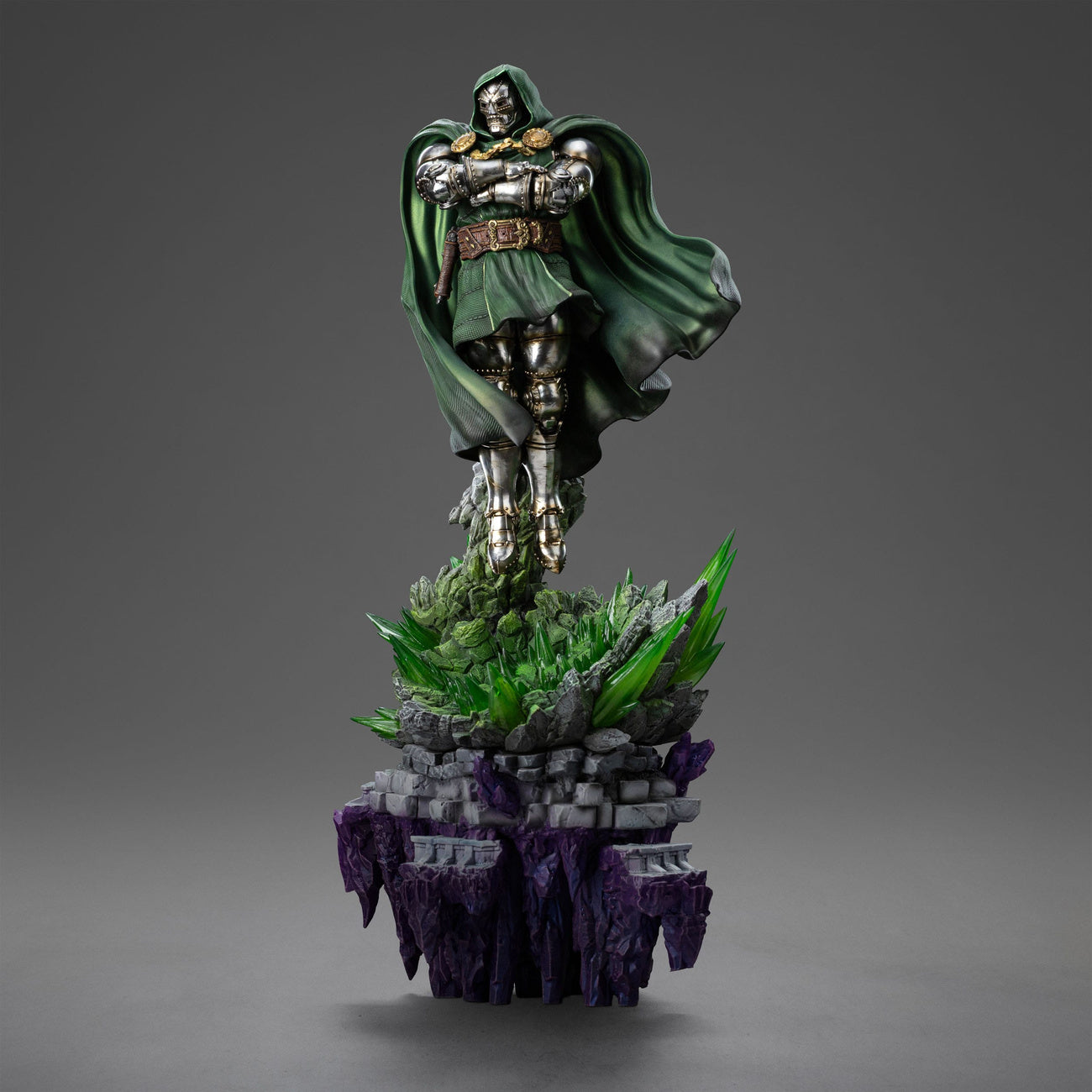 Product image Doctor Doom Marvel Legends Diorama Art Scale Statue