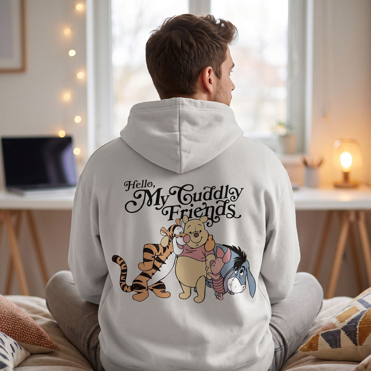 Product image Winnie the Pooh - Friends Hoodie white
