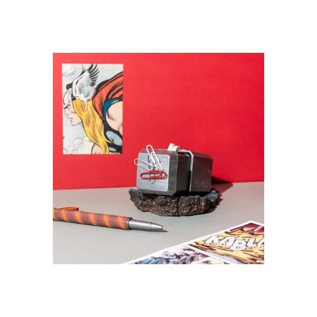 Product image Marvel Thor Pen with Hammer Holder