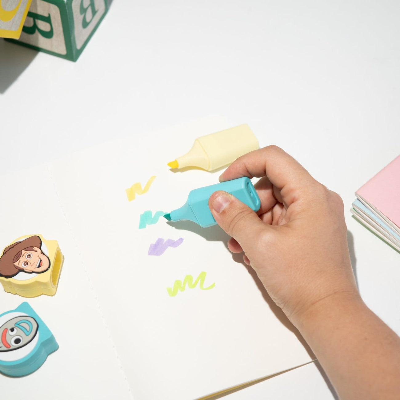 Product image Toy Story Highlighter Set with Toppers – Set of 4